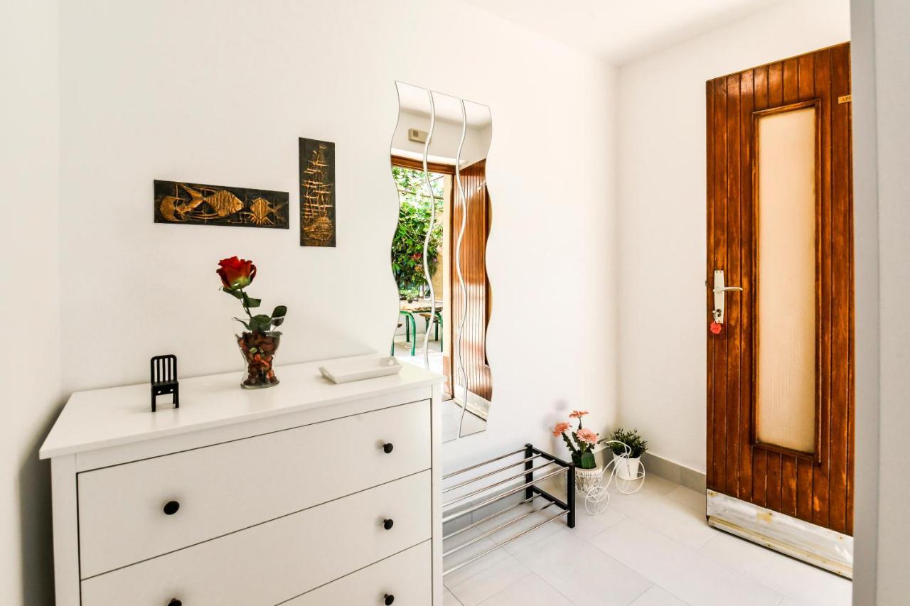 Apartment Anna Umag Buitenkant foto