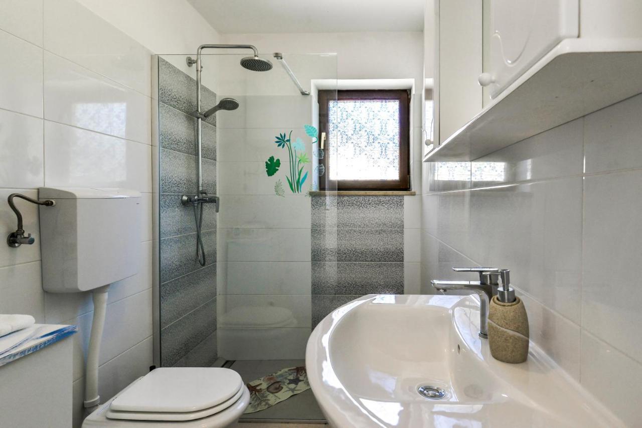 Apartment Anna Umag Buitenkant foto