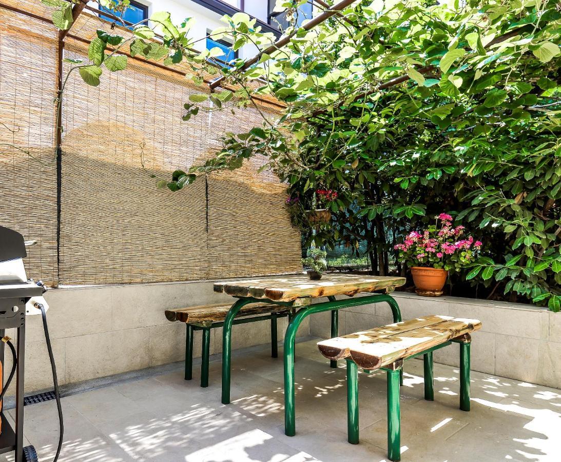 Apartment Anna Umag Buitenkant foto